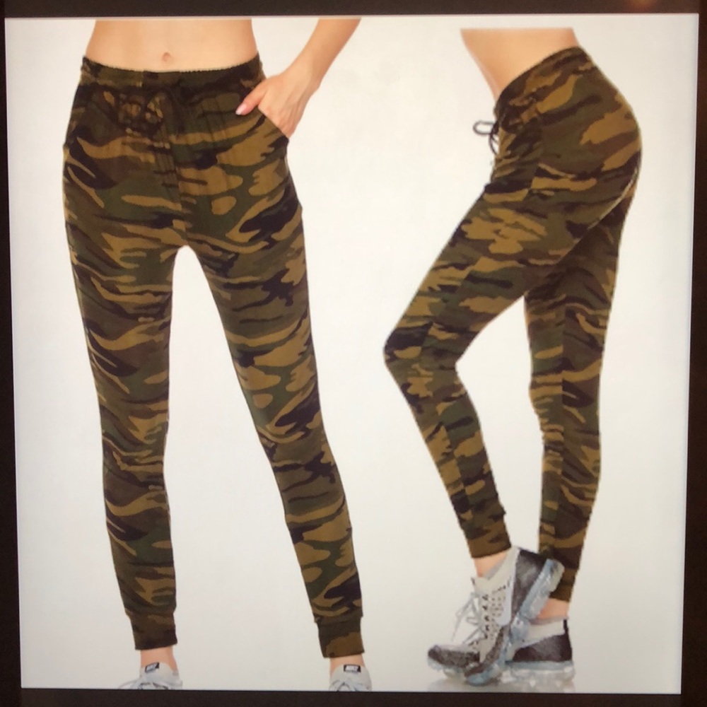 Camouflage Joggers